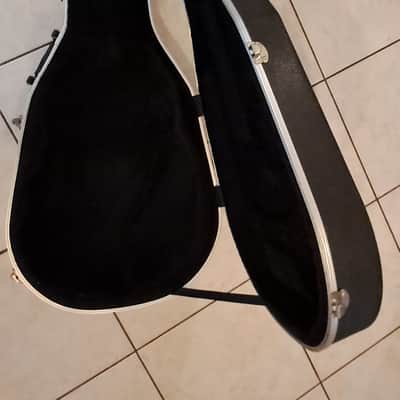 Ovation Ovation Mid Depth Acoustic Guitar Case 2000-2020 - Black image 3
