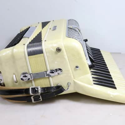 Fiorino 41 Key 120 Bass Accordion Vintage image 5