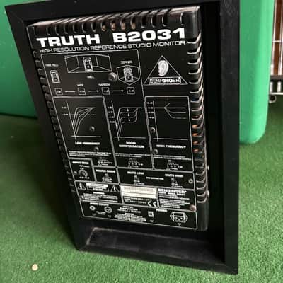 Behringer Truth B2031A 8.75" Powered Studio Monitors (Pair) 2004 - Present - Black image 2