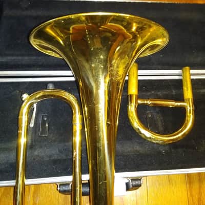 Olds Ambassador Trombone, USA, Lacquered Brass with case and mouthpiece image 4