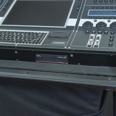 Jands Vista T2/T4 Digital Lighting Console CG00TUE *ASK FOR SHIPPING* image 7