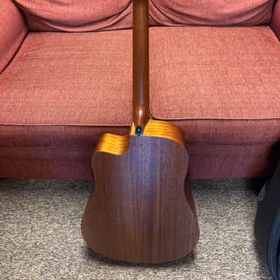 Lag THV10DCE Tramontane Dreadnought Cutaway Satin w/ Smart Hyvibe Effects image 6
