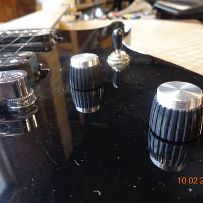 Wide-neck 7 string to 6 string Trev Wilkinson/PCGC conversion image 3