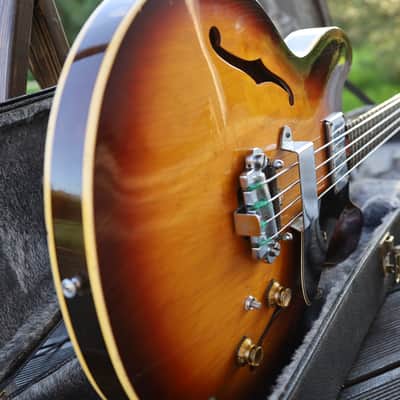 Gibson EB-2 1966 - Sunburst image 22