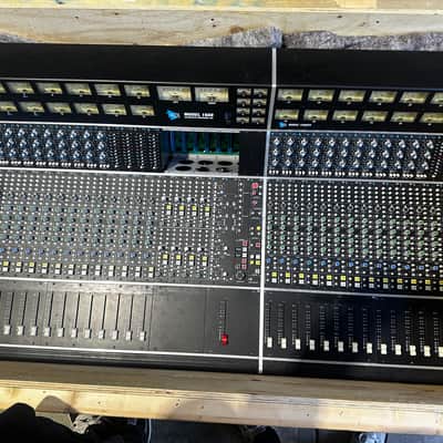 API 1608 32 Recording Console (16 CH Console & 16CH Sidecar) image 1