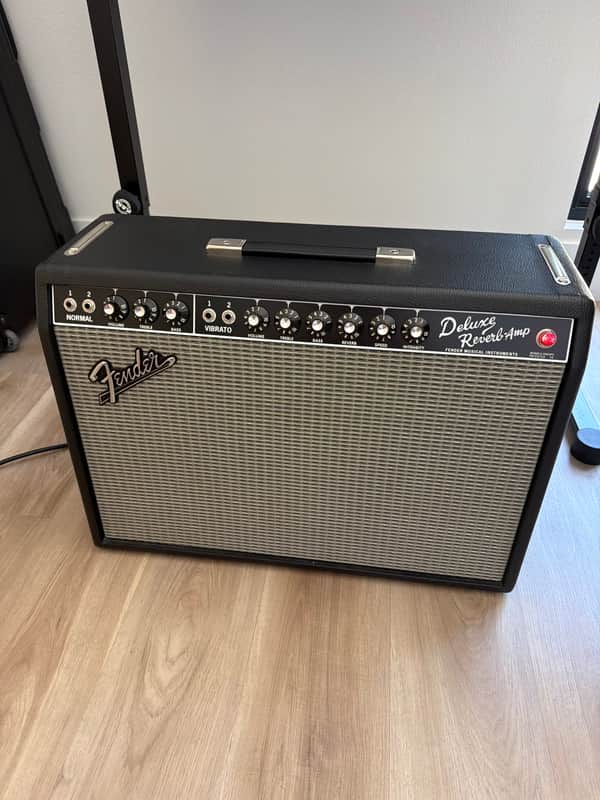 Fender '65 Deluxe Reverb Reissue 22-Watt 1x12" Guitar Combo 2025 image 1
