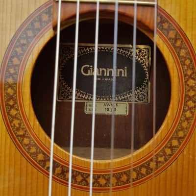 Giannini AWN 6 3/4 Classical Guitar 1980 - Natural / Figured Imbuia image 5