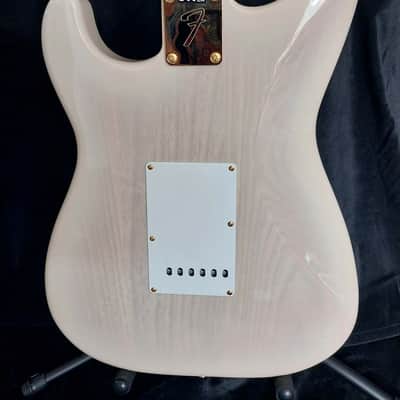 Fender STR RK Richie Kotzen Signature Stratocaster MIJ 2025 - See Thru White image 2