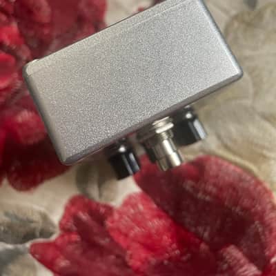 MXR M75 Super Badass Distortion 2013 - Present - Silver image 4