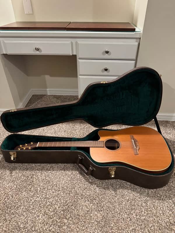 Takamine EAN10C