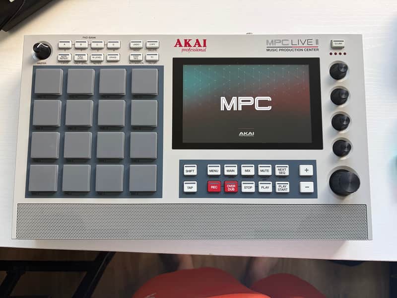 Akai MPC Live II Standalone Sampler / Sequencer Retro Edition 2020 - Present - Grey image 1