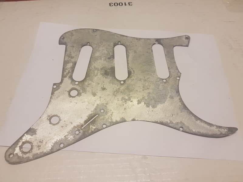 1982 Fender Stratocaster Avri '62 Pickguard Shield Usa image 1