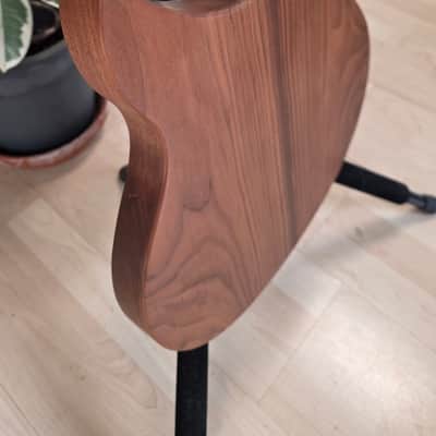 Rickenbacker 330/12 Walnut BRAND NEW NOS 2014 American USA Twelve 12 String 330 Electric Guitar image 22