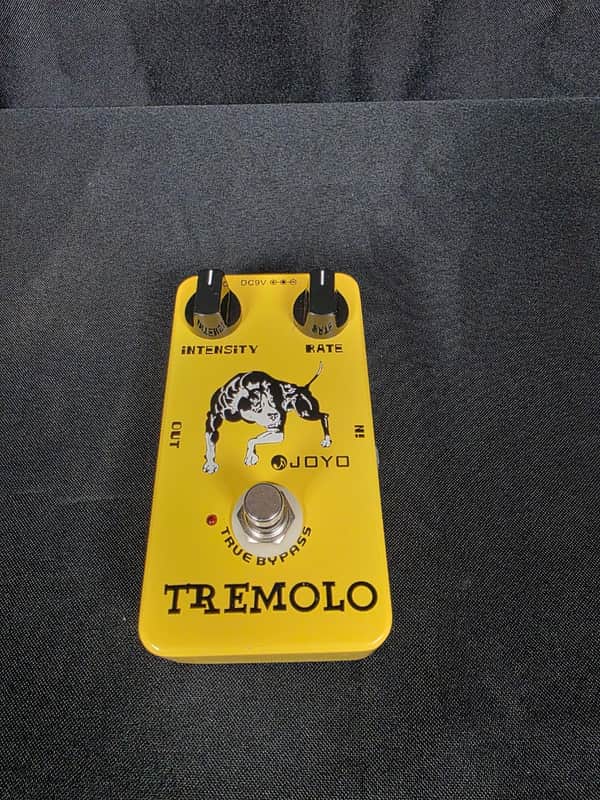 Joyo JF-09 Tremolo 2010s - Yellow