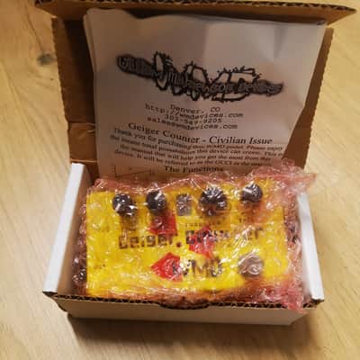 WMD Geiger Counter Civilian Issue 2015 - Yellow image 6