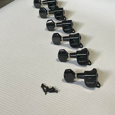 2005 Era Jackson Dinky Guitar Black Reverse Jin Ho Korea Tuners Tuning Pegs 6 In Line image 2