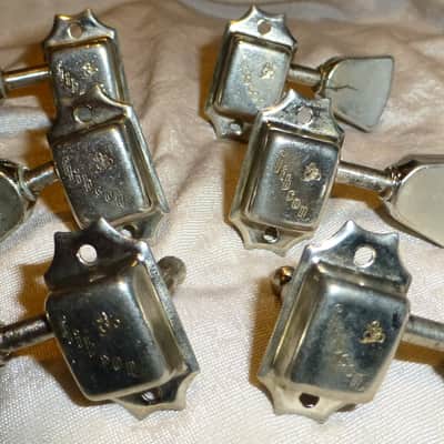 Gibson Flower Tuners Set 1977 - 1981 Les Paul Deluxe, Les Paul Standard, Les Paul Signature, Les Paul Special 55, L6S Deluxe, Marauder, Melody Maker Double, S-1, Flying V, ES-335, and ES-175 Bild 7