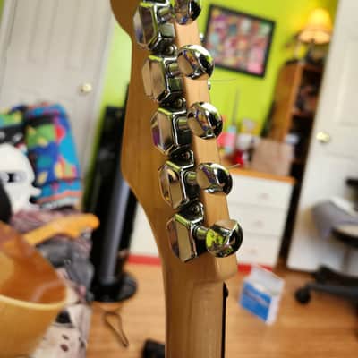 Mid 80's MIJ Fender Squire Boxer Stratocaster image 7