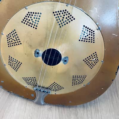 National Tenor image 3