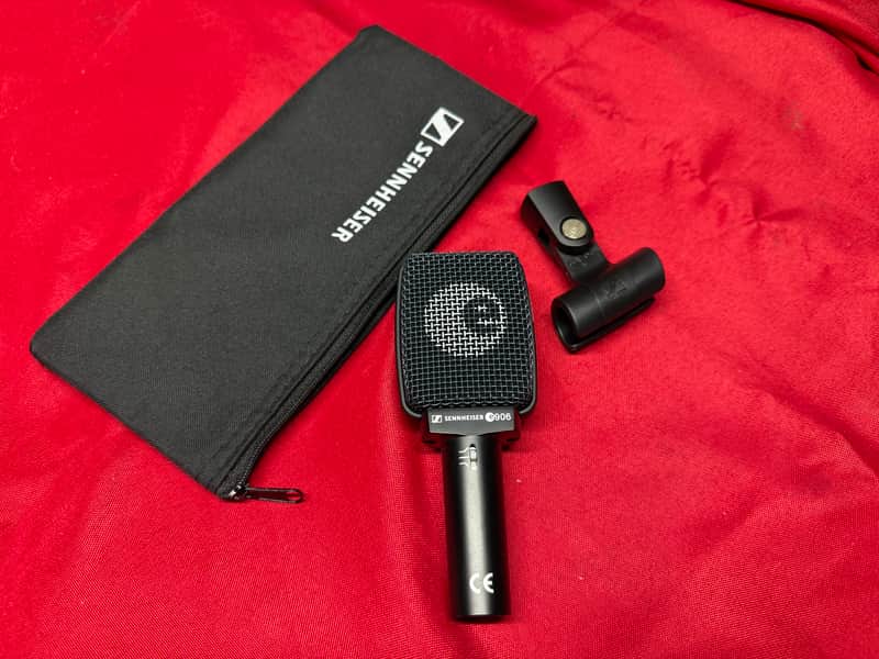Sennheiser e906 Supercardioid Dynamic Instrument Microphone 2004 - Present - Black