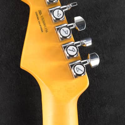 Mint Fender American Ultra II Stratocaster HSS Ultraburst Ebony Fingerboard image 6