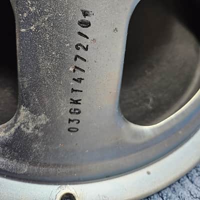 Celestion V-12 60 8 ohm speaker 12 inch image 5