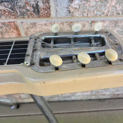 Vintage 1957 Fender Studio Deluxe Six Lap Steel Guitar w/ Original Tweed Hardshell Case, Legs! image 10