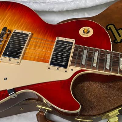 NEW ! Gibson Les Paul Standard '50s - Heritage Cherry Sunburst - Killer Curly Flame Maple Top - Only 9.1 lbs - Authorized Dealer - G07258 image 3