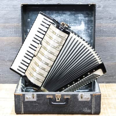 Hohner Marchesa 120-Bass 41-Key 3-Treble Switch Piano Accordion w/Case #477667 image 7