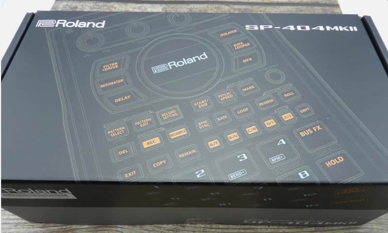 Roland SP-404MkII 2021 - Present - Gray