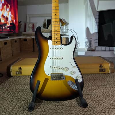 Fender Stratocaster 1957 - Masterbuilt Dennis Galuszka Sunburst image 1