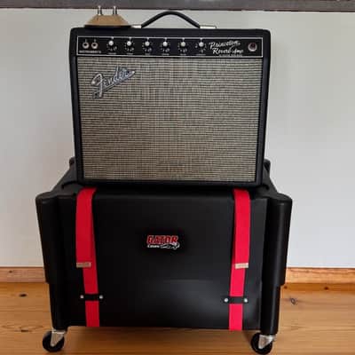 Fender '64 Custom Hand-Wired Princeton Reverb + Gator Case image 2