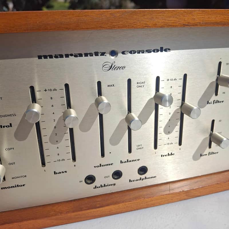 c*t様 マランツ（Marantz）のヴィンテージ・プリアンプ「Model 33 Marantz Model 33 Stereo Preamplifier Manual | HiFi Engine