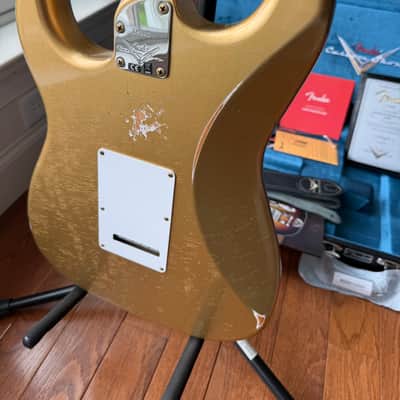 2026 Fender Custom Shop Stratocaster Pro W25 Relic - HLE Gold image 10