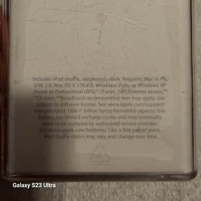 Apple  A1204 [MB226LL/A] iPod Shuffle 1 GB in Original Packaging image 2