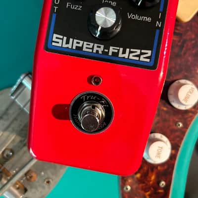 Tru-Fi Super Fuzz Version 2 Guitar Pedal Red image 2