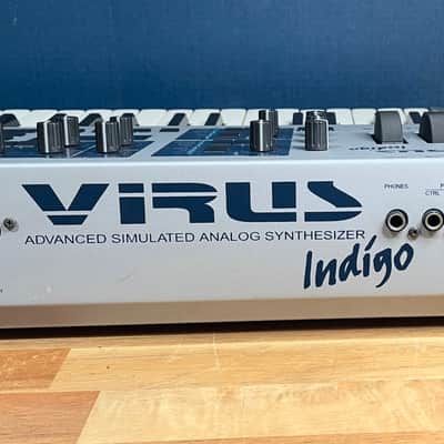 Access Virus Indigo 37-Key Digital Synthesizer - White image 9