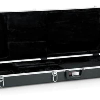 Gator Deluxe Molded Case for Electric Guitars image 2