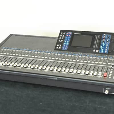 Yamaha LS9-32 32-Input Digital Mixing Console CG01B42 image 1
