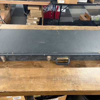 Vintage Guild Pilot Bass Case-AS IS image 3