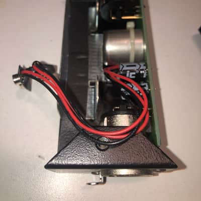 24v or 17.5v microphone phantom supply runs on 24vdc or two 9v batt PH-1A image 6