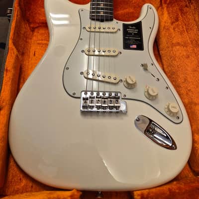 Fender American Vintage II 1961 Stratocaster Olympic White image 6
