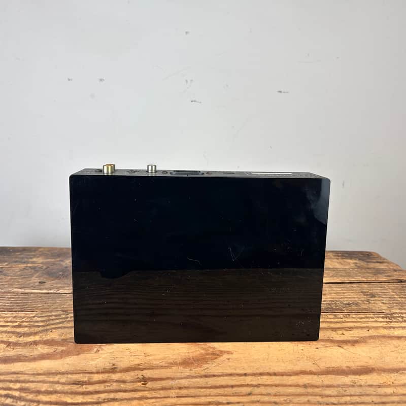 Micromega Microdac Digitial-to-Analog Converter | Reverb