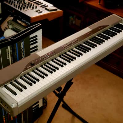 MUST SEE!!! CASIO PRIVIA PX-110 DIGITAL PIANO WITH 88 WEIGHTED KEYS GREAT FOR STUDENTS!