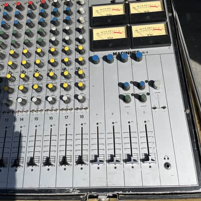 Immagine Macinnes 18/4 Vintage Mixing Console Made in England - 2