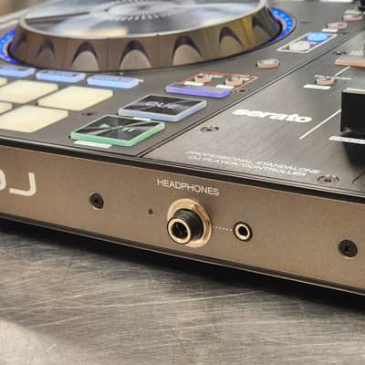 Denon MCX8000 4-Channel Professional Standalone DJ Player / Controller 2016 - Present - Black image 5