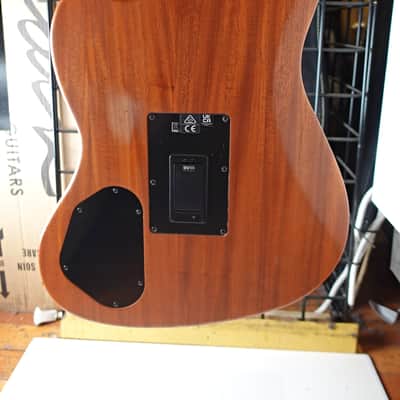 Fender Acoustasonic Player Jazzmaster 2022 - Present - 2-Color Sunburst image 7