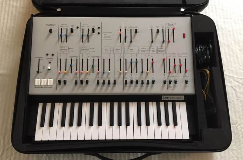 Korg ARP Odyssey Rev1 37 -Slim Key Duophonic Analog Synthesizer