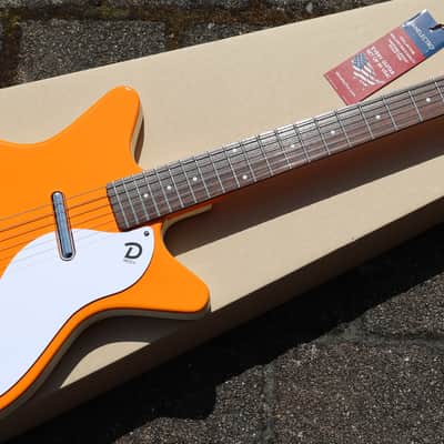 Danelectro D59M NOS E-Gitarre - Adelic Orange Bild 1