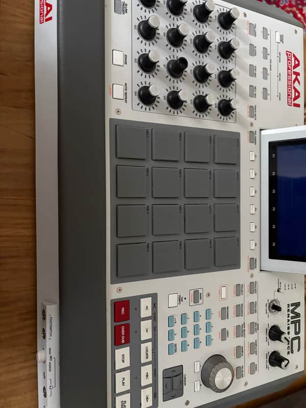 Akai MPC Renaissance Groove Production Studio 2012 - 2019 - Grey image 1